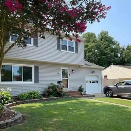 Cheerful 3-Bedroom 3Bath With Fire Pit And Patio ハンプトン エクステリア 写真