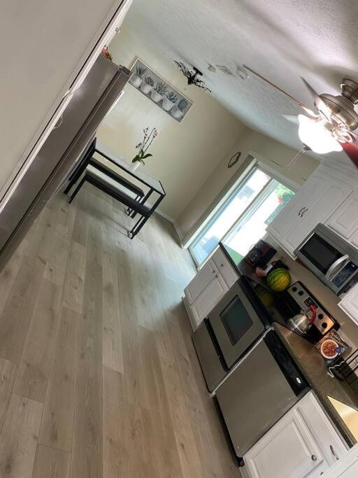 Cheerful 3-Bedroom 3Bath With Fire Pit And Patio ハンプトン エクステリア 写真